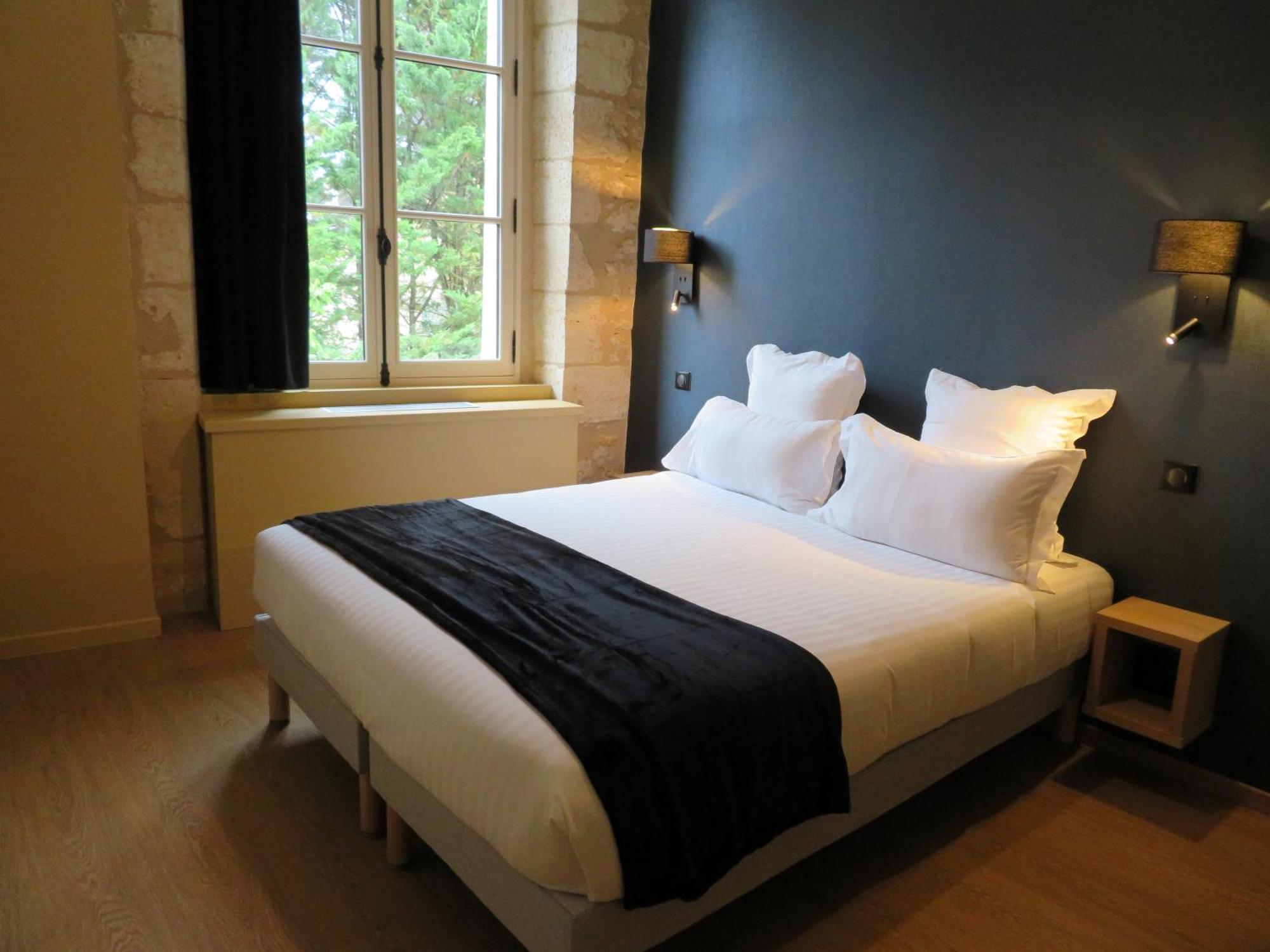 Le Relais De Montignac Hotel Exterior photo